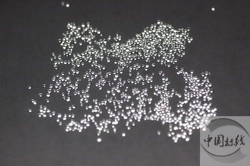 昌宁金属表面处理厂喷砂玻璃微珠清理